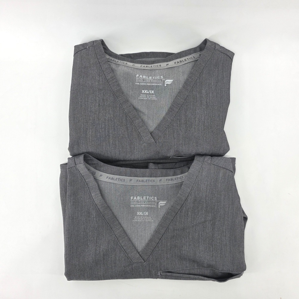 Fabletic  2 Feel the Performance Medical Workwear Scrub Top Womens XXL Gray